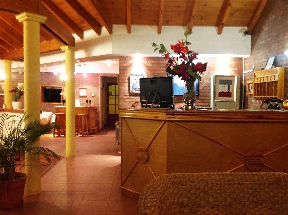 Hotel Las Maras Пуерто Мадрин Екстериор снимка