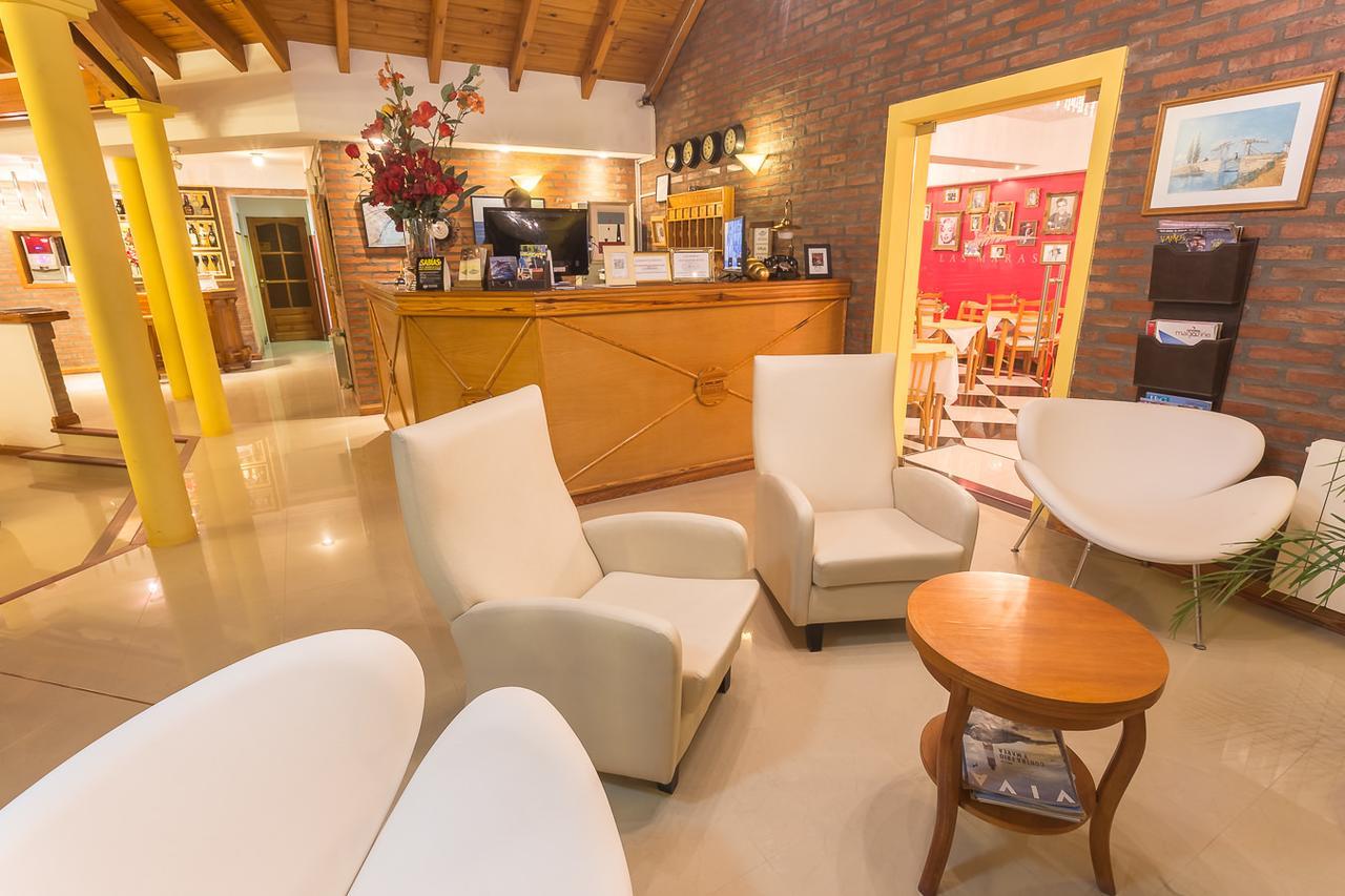 Hotel Las Maras Пуерто Мадрин Екстериор снимка